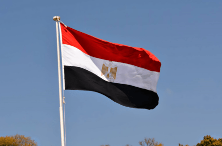 مصر تجهز للتوسع في سوق العمل الليبي بمشاركة 13 قطاعا صناعيا وتصديريا