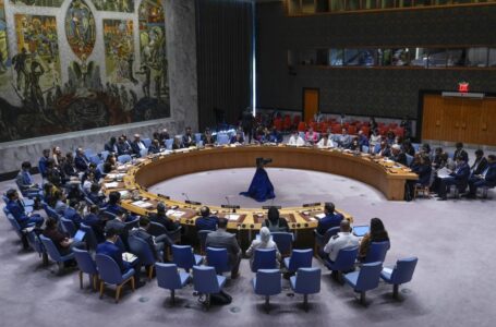 مجلس الأمن يمدد فرض حظر السلاح على ليبيا