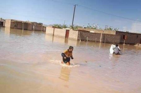 الدبيبة يوجه جهاز الإسعاف والطوارئ وشركة الكهرباء والاتصالات بالتعامل مع تداعيات الأمطار في غات